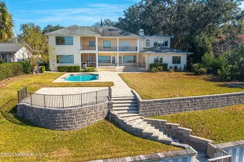 1204 Jean Court Jacksonville FL 32207