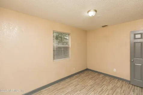 1120 Carthage Drive Jacksonville FL 32218
