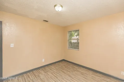 1120 Carthage Drive Jacksonville FL 32218
