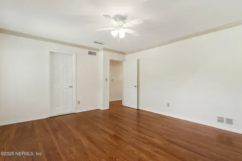 4521 Ortega Forest Drive Jacksonville FL 32210