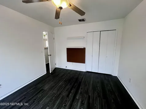 2024 Oak Water Drive Jacksonville FL 32225