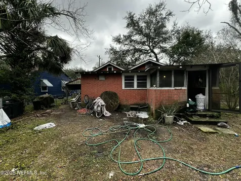 1661 W 2nd Street Jacksonville FL 32209