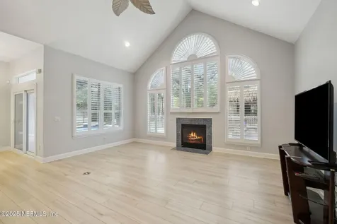 11635 Thornapple Drive Jacksonville FL 32223