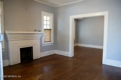 216 W 12th Street Jacksonville FL 32206