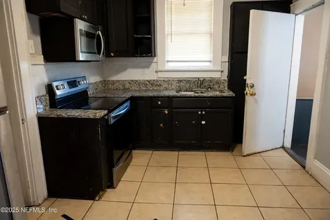 216 W 12th Street Jacksonville FL 32206