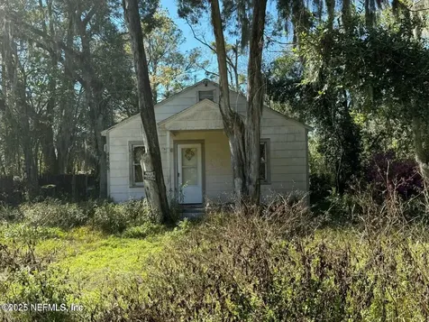 4468 Englewood Avenue Jacksonville FL 32207