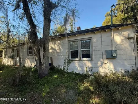 4468 Englewood Avenue Jacksonville FL 32207