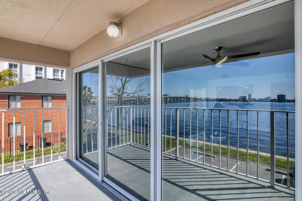 1520 Le Baron Avenue Jacksonville FL 32207