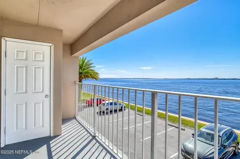 1520 Le Baron Avenue Jacksonville FL 32207