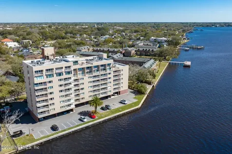 1520 Le Baron Avenue Jacksonville FL 32207
