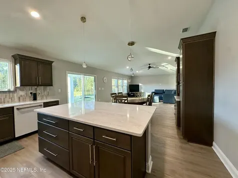 11780 White Dogwood Road Jacksonville FL 32256