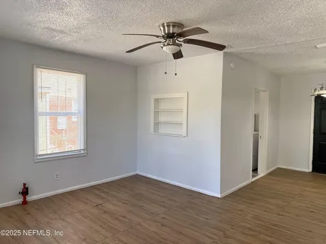 1138 Saratoga Boulevard Jacksonville FL 32208