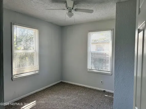 1138 Saratoga Boulevard Jacksonville FL 32208