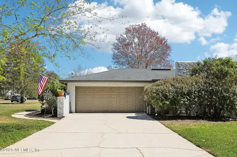 1797 Oak Grove Drive S Green Cove Springs FL 32043