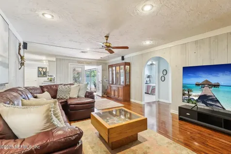 1797 Oak Grove Drive S Green Cove Springs FL 32043