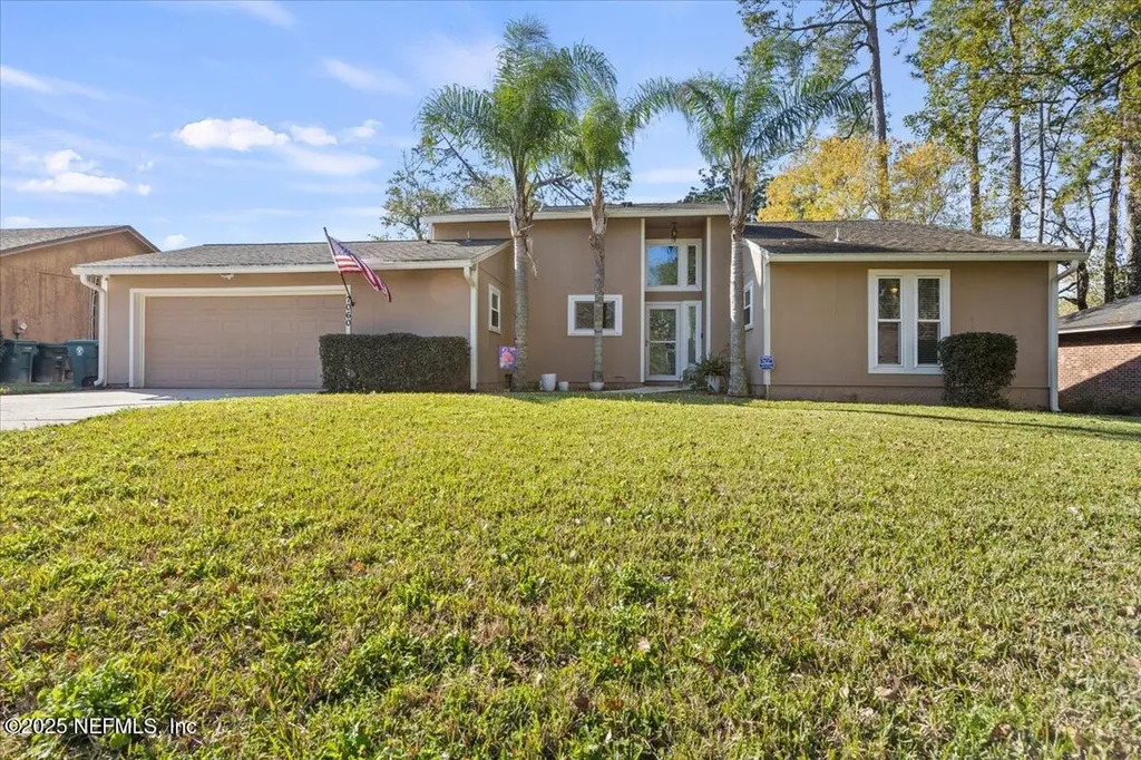 7060 Holiday Hill Court Jacksonville FL 32216