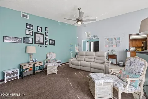7060 Holiday Hill Court Jacksonville FL 32216