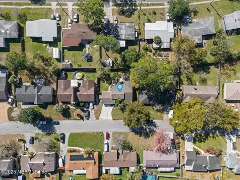 7060 Holiday Hill Court Jacksonville FL 32216