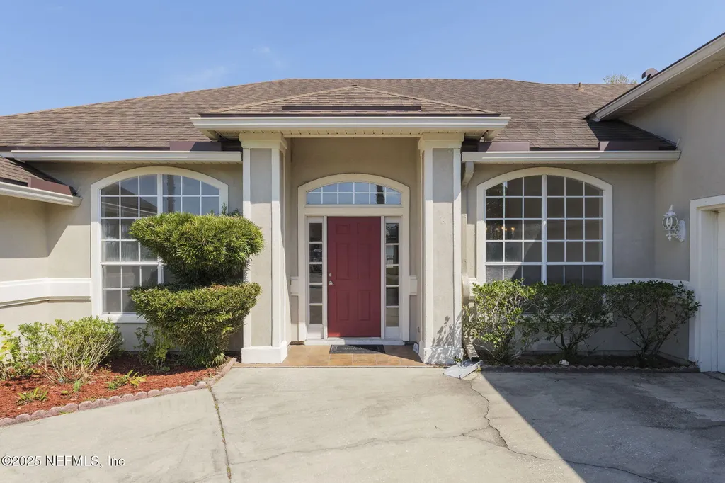 2211 Walnut Creek Court S Jacksonville FL 32246
