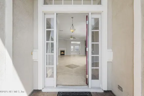 2211 Walnut Creek Court S Jacksonville FL 32246