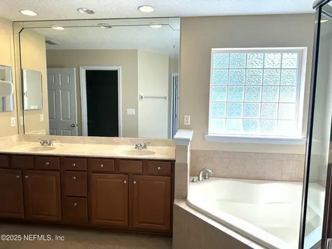 13812 Cyrus Court Jacksonville FL 32224