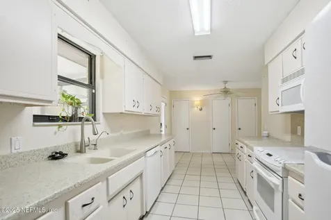25 Mink Avenue Middleburg FL 32068