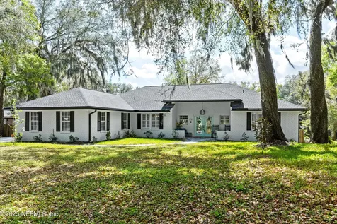 11724 Marthas Vinyard Court Jacksonville FL 32225