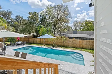 11724 Marthas Vinyard Court Jacksonville FL 32225
