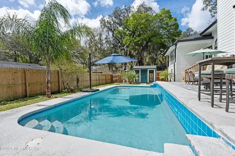 11724 Marthas Vinyard Court Jacksonville FL 32225