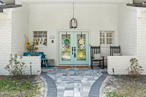 11724 Marthas Vinyard Court Jacksonville FL 32225