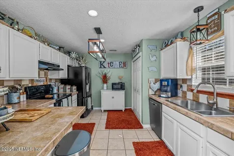 8302 Ivey Hodges Road Macclenny FL 32063
