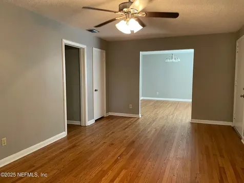 356 Tidewater Circle W Jacksonville FL 32211