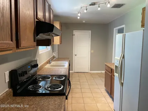 356 Tidewater Circle W Jacksonville FL 32211