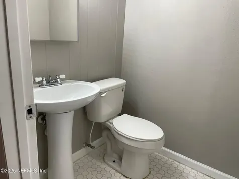 356 Tidewater Circle W Jacksonville FL 32211