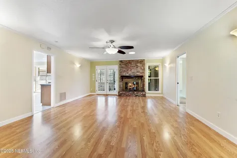 7438 Buckskin Trail S Jacksonville FL 32277