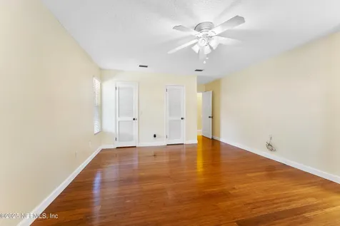 7438 Buckskin Trail S Jacksonville FL 32277