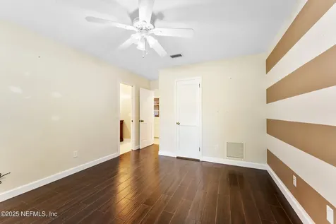 7438 Buckskin Trail S Jacksonville FL 32277