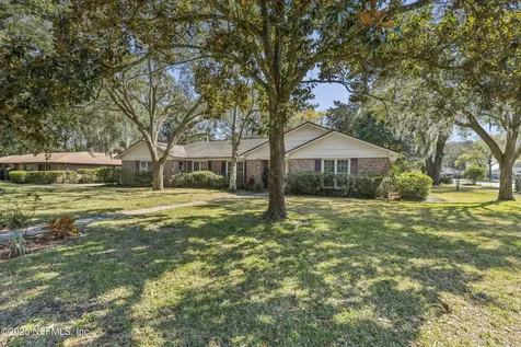 7438 Buckskin Trail S Jacksonville FL 32277