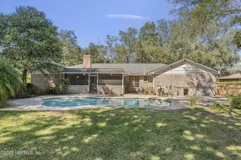 7438 Buckskin Trail S Jacksonville FL 32277