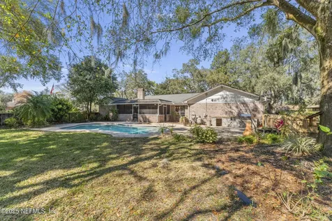 7438 Buckskin Trail S Jacksonville FL 32277