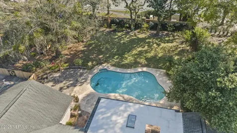 7438 Buckskin Trail S Jacksonville FL 32277