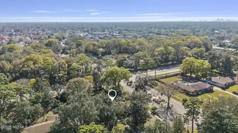 7438 Buckskin Trail S Jacksonville FL 32277