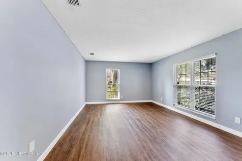 7438 Buckskin Trail S Jacksonville FL 32277