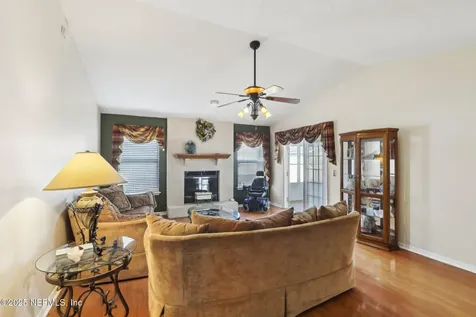 3026 Apalachicola Boulevard Middleburg FL 32068