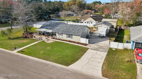 3026 Apalachicola Boulevard Middleburg FL 32068