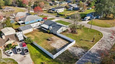 3026 Apalachicola Boulevard Middleburg FL 32068