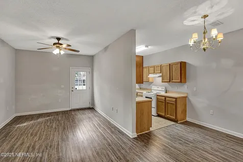 8136 Oden Avenue Jacksonville FL 32216