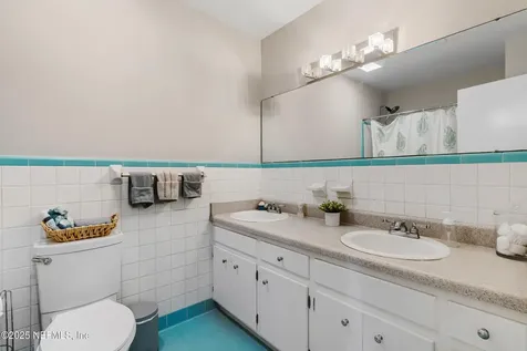 5433 Whitney Street Jacksonville FL 32277