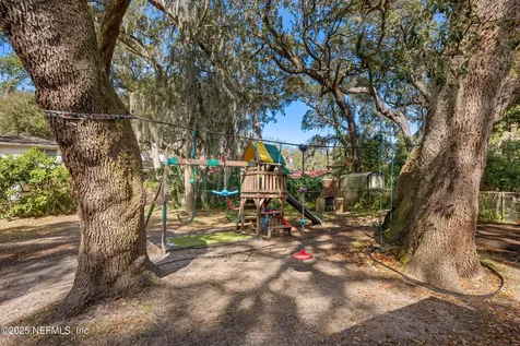 5433 Whitney Street Jacksonville FL 32277