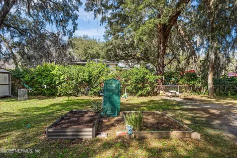 5433 Whitney Street Jacksonville FL 32277